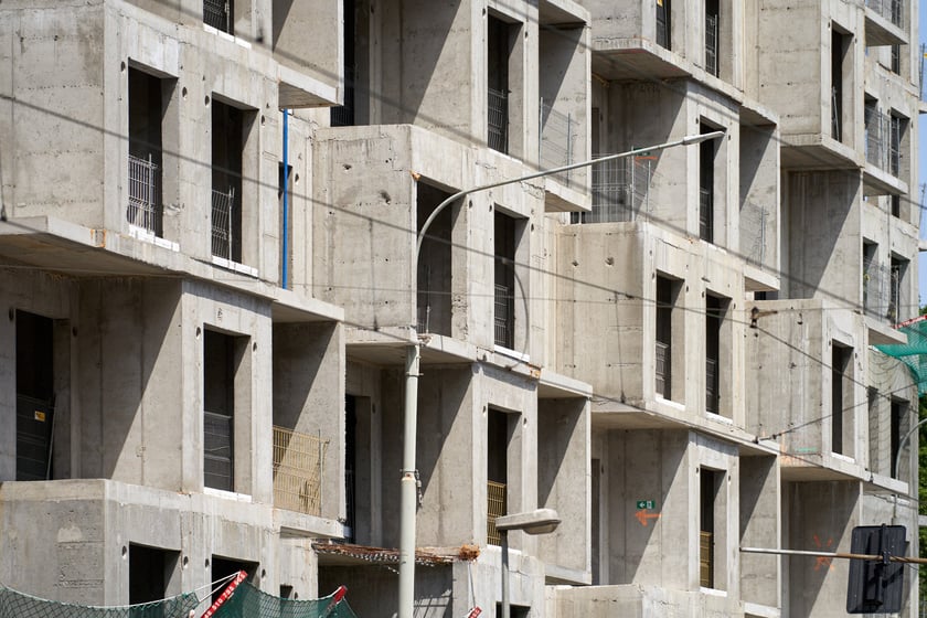 Budowa budynku hotelowo-usługowego przy ulicy Grabiszyńskiej