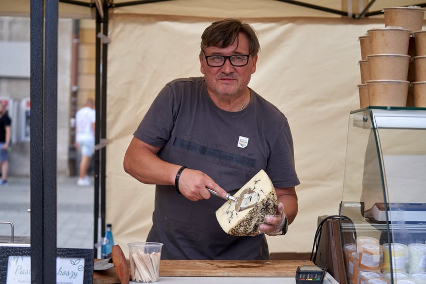 Festiwal kulinarny Delicje Regionów na wrocławskim Rynku