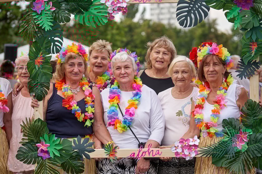 Hawajska potańcówka seniorów w Porcie Węglowym