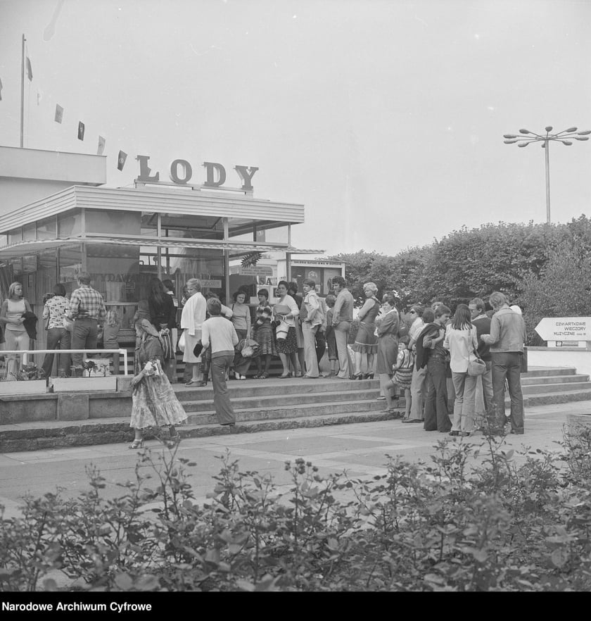 Wakacje w PRL-u, 1977 Sopot