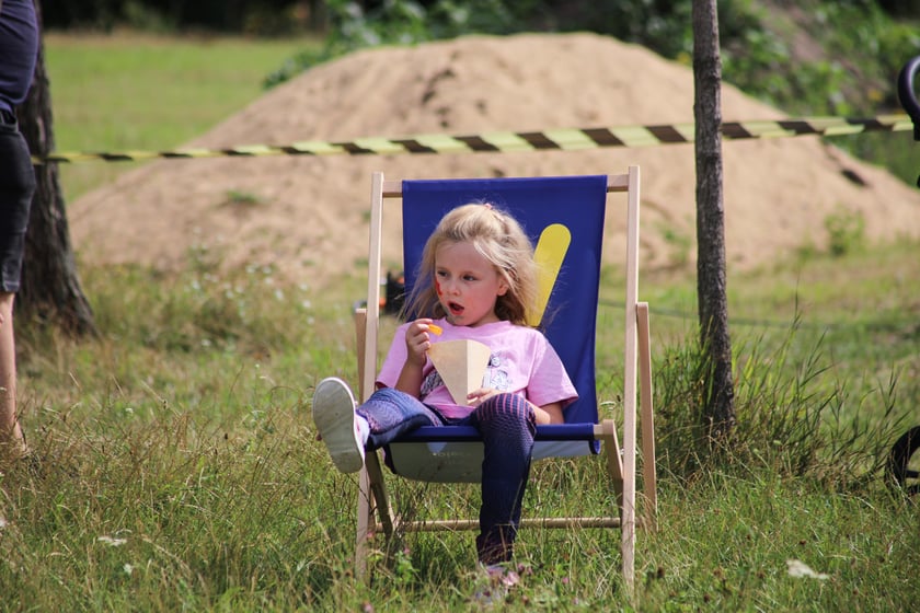 Piknik z okazji otwarcia kładki pieszo-rowerowej nad Ślęzą