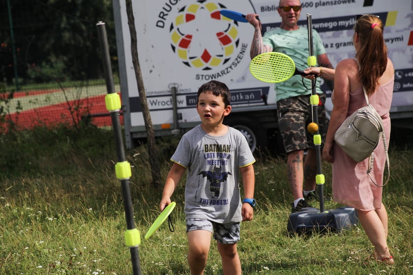 Piknik z okazji otwarcia kładki pieszo-rowerowej nad Ślęzą