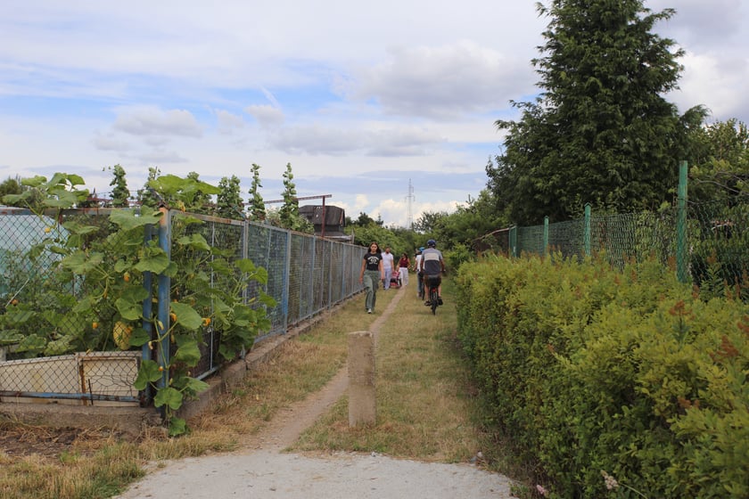Piknik z okazji otwarcia kładki pieszo-rowerowej nad Ślęzą