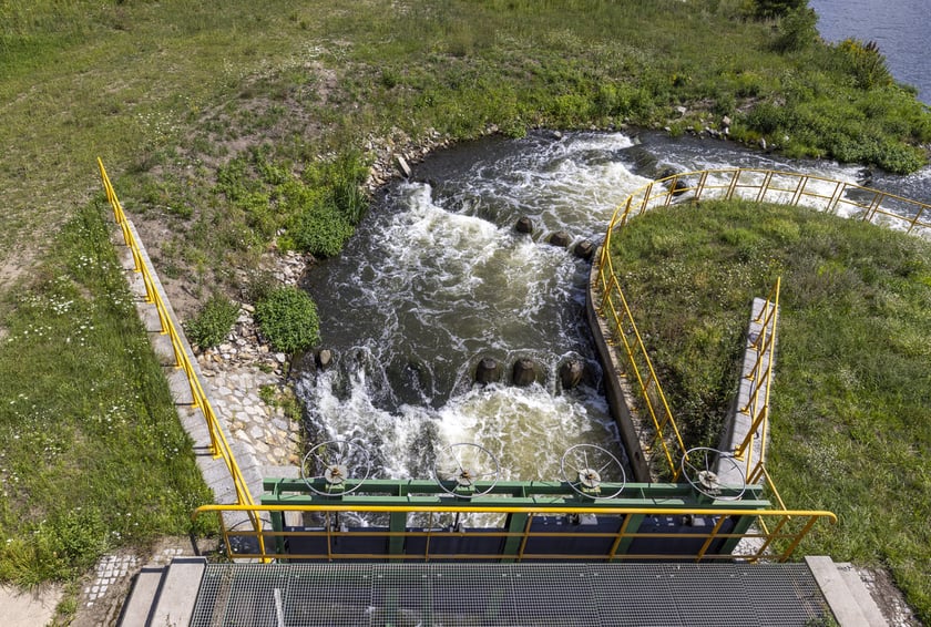 stopień wodny na Rędzinie po remoncie, sierpień 2023