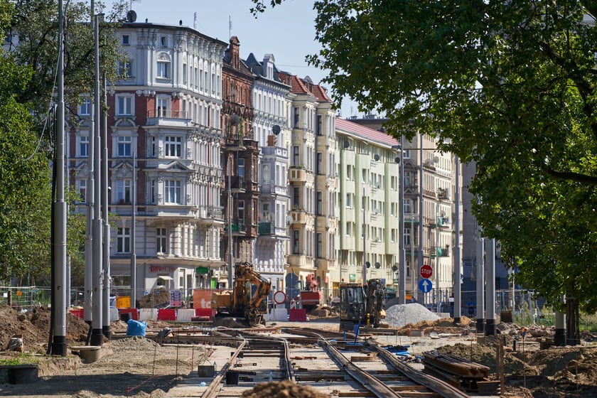 Przebudowa placu Staszica i ulicy Pomorskiej w sierpniu 2023 roku