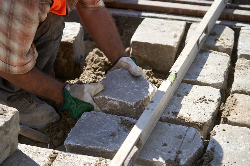 Przebudowa placu Staszica i ulicy Pomorskiej w sierpniu 2023 roku