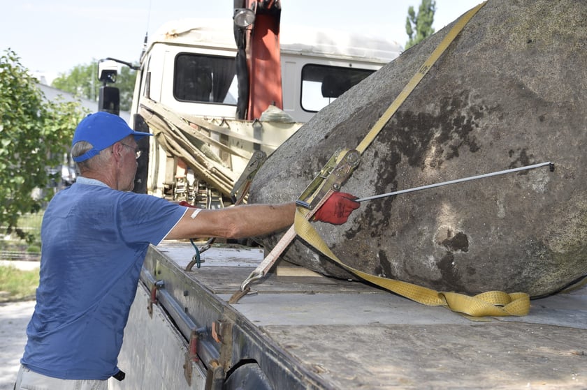 przenosiny pomnika ofiar obozu pracy przymusowej Burgweide, Wrocław 16 sierpnia 2023