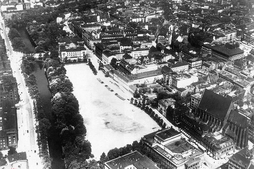 pl. Wolności przed II wojną światową