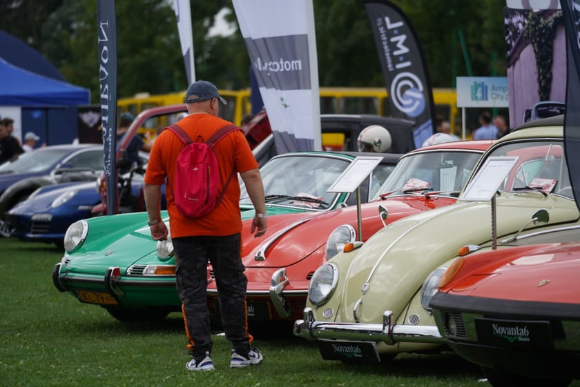 MotoClassic na Zamku Topacz - kultowe i współczczesne pojazdy