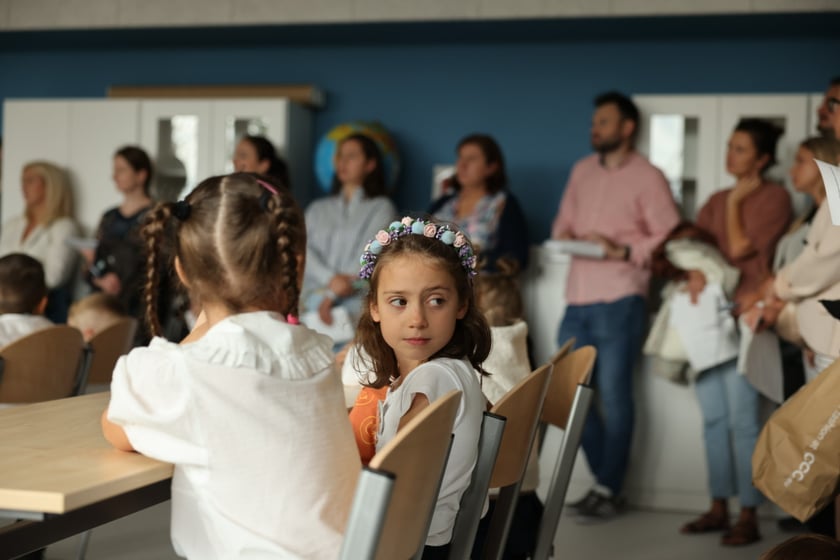 Rozpoczęcie roku szkolnego w nowej szkole przy ul. Asfaltowej we Wrocławiu