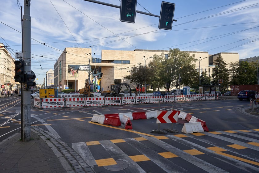 Przebudowa torowiska na skrzyżowaniu Piłsudskiego i Świdnickiej we Wrocławiu, 5.09.2023