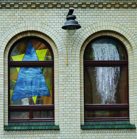 11.&nbsp;Witraże &ndash; Mira Żelechower-Aleksiun, Mała Synagoga, ul.&nbsp;Pawła Włodkowica 7