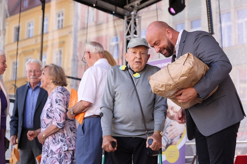 Marsz Kapeluszy i inauguracja Dni Senior