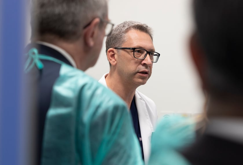 Otwarcie Uniwersyteckiego Centrum Chirurgii Robotycznej w USK