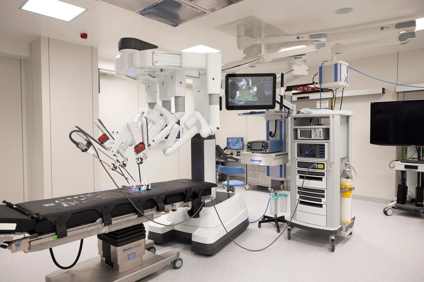 Otwarcie Uniwersyteckiego Centrum Chirurgii Robotycznej w USK