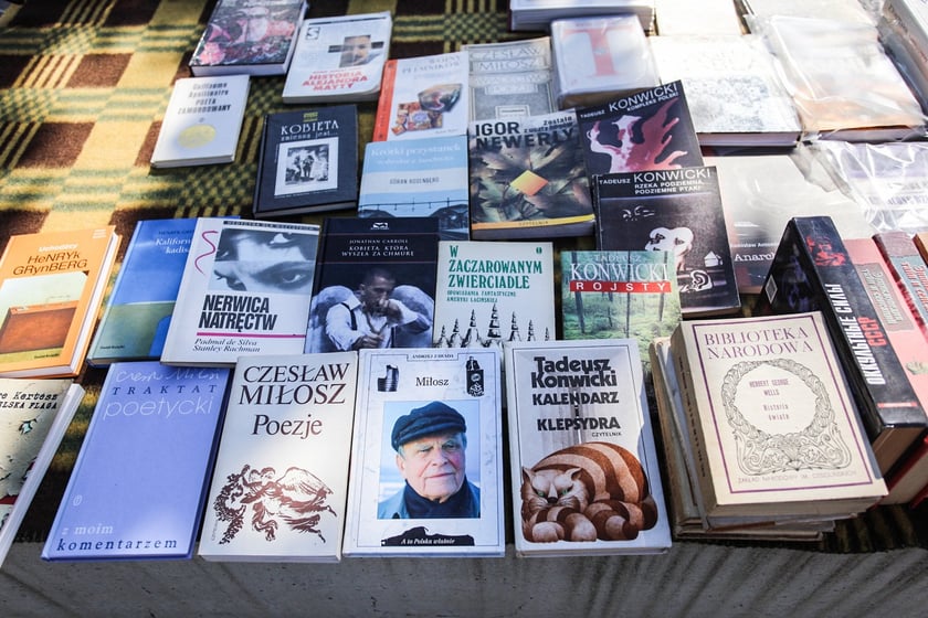 Pchli targ przy Centrum Historii Zajezdnia w niedzielę 24 września
