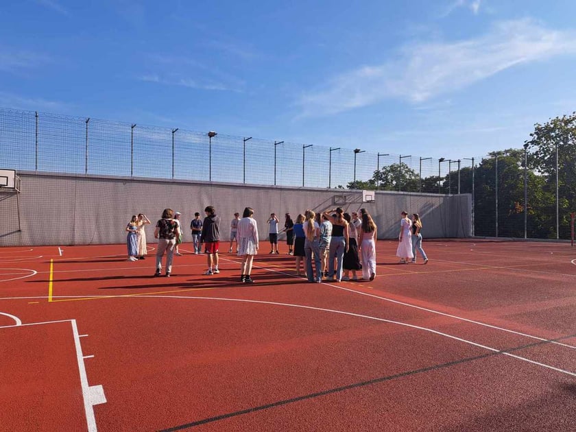 Uczniowie  z V Liceum Ogólnokształcące we Wrocławiu i Domgymnasium w Verden.
