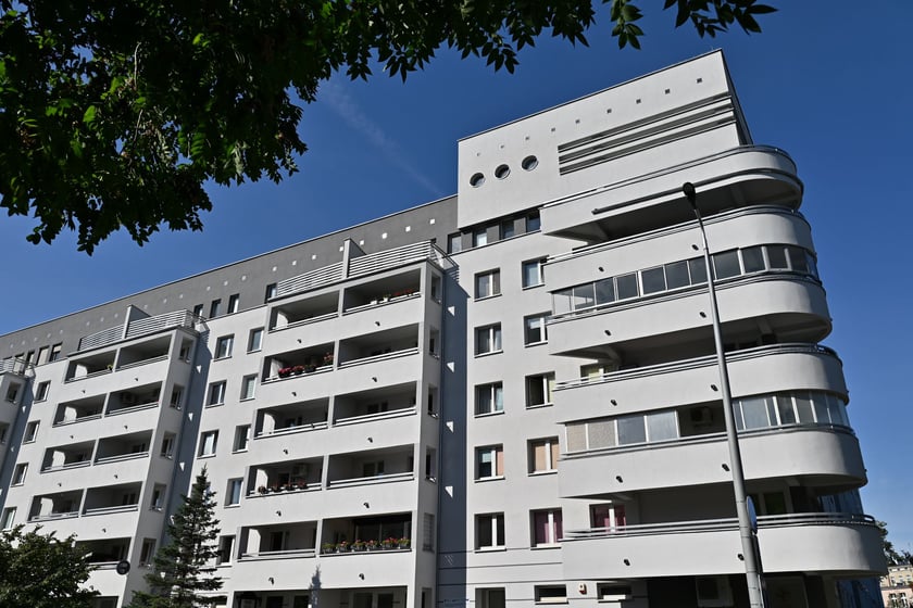 Ekologia i oszczędność - to kogeneracyjna instalacja grzewcza w SM Wrocław-Południe w bloku między ul. Skwierzyńską i Stysia.