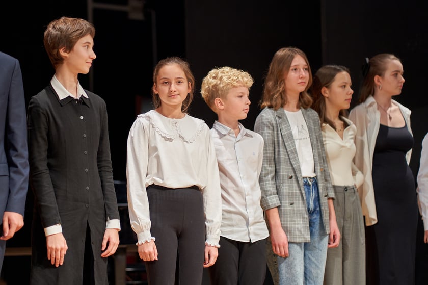 Nadanie przez prezydenta Wrocławia Jacka Sutryka stypendi&oacute;w samorządu Wrocławia przyznawanego w ramach &bdquo;Wrocławskiego programu wspierania uzdolnionych &ndash; PROMOVERE TALENTA&rdquo;