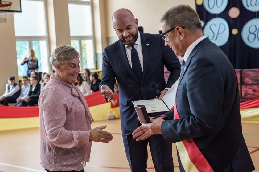 60-lecie Szkoły Podstawowej im. Tysiąclecia Wrocławia przy ul. Polnej na wrocławskim Brochowie