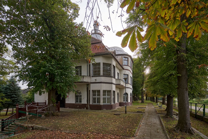 Zameczek Akademii Wychoawania Fizycznego przy ul. Rzeźbiarskiej we Wrocławiu