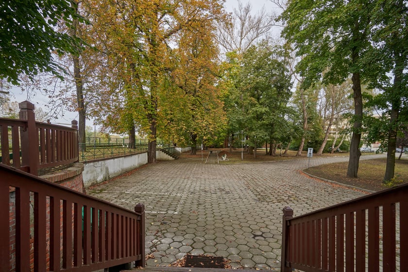 Zameczek Akademii Wychoawania Fizycznego przy ul. Rzeźbiarskiej we Wrocławiu