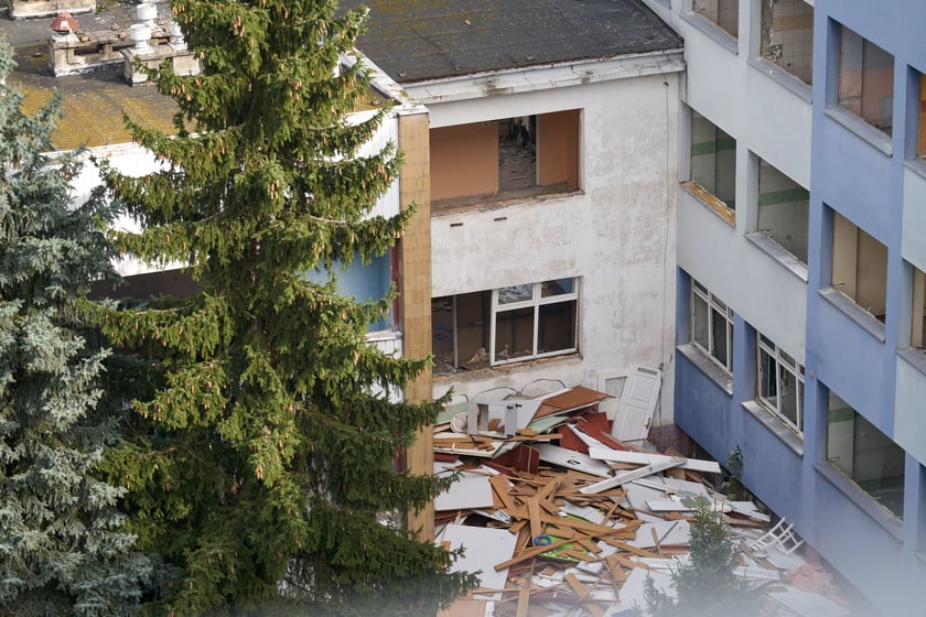 Wyburzanie budynku po przychodni Practimed, 24 października 2023