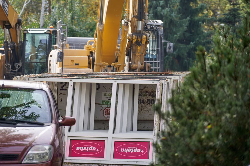 Wyburzanie budynku po przychodni Practimed, 24 października 2023