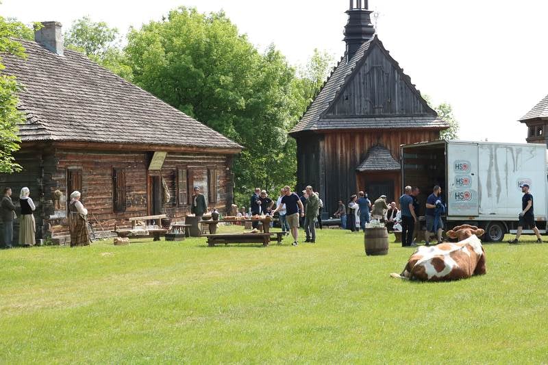 Plan zdjęciowy w Parku Etnograficznego w Tokarnii w Gminie Chęciny