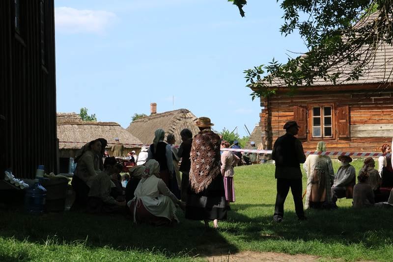 Plan zdjęciowy w Parku Etnograficznego w Tokarnii w Gminie Chęciny