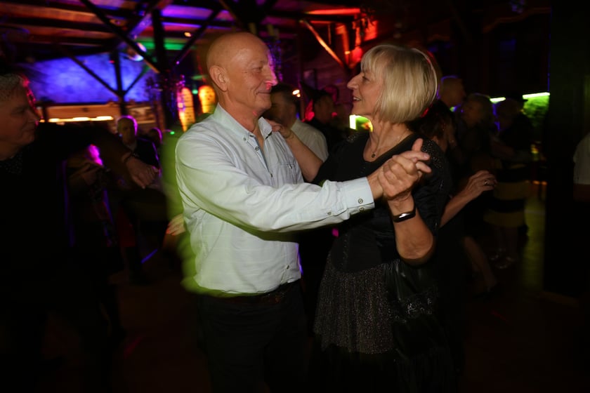 Bal seniorów "Z wizytą u rodziny Addamsów"