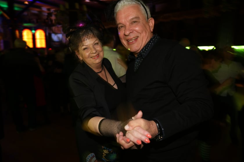 Bal seniorów "Z wizytą u rodziny Addamsów"