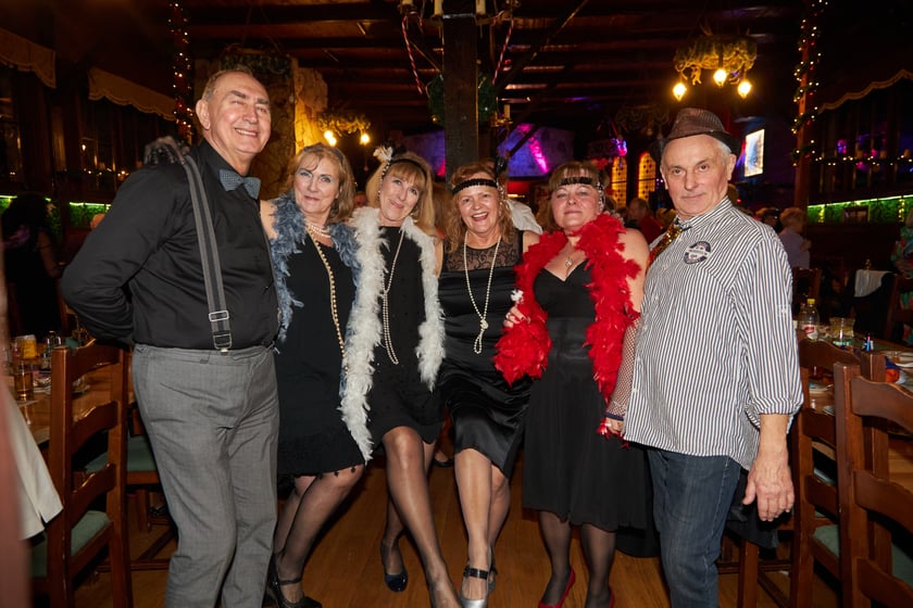 Pożegnanie karnawału w stylu retro