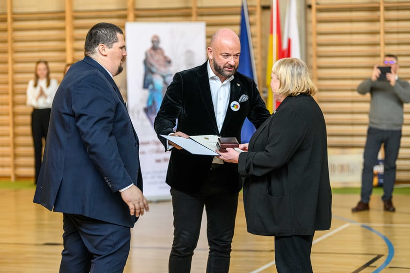 Uroczystość 50-lecia XIII LO we Wrocławiu