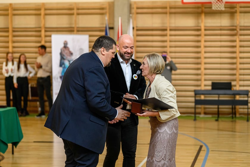 Uroczystość 50-lecia XIII LO we Wrocławiu