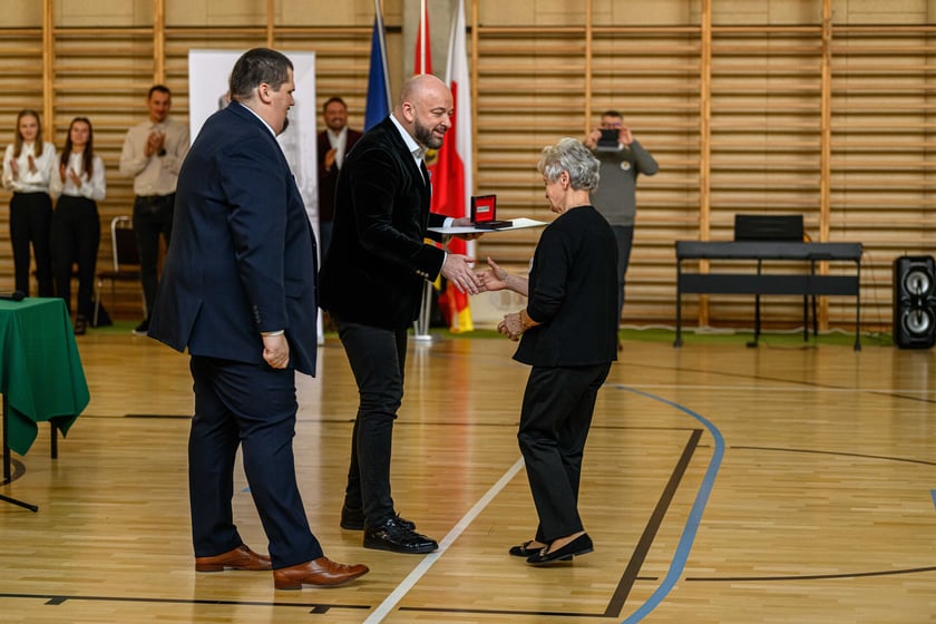 Uroczystość 50-lecia XIII LO we Wrocławiu