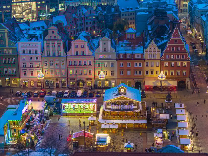 Jarmark Bożonarodzeniowy 2023 we Wrocławiu - zdjęcia z drona