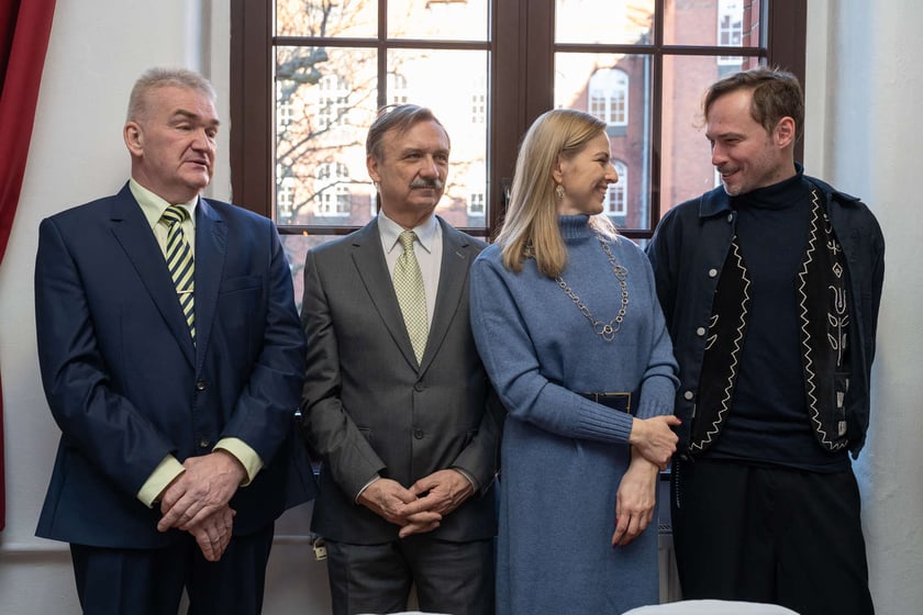 Spotkanie wigilijne dyrektorów szkół ponadpodstawowych i władz Wrocławia