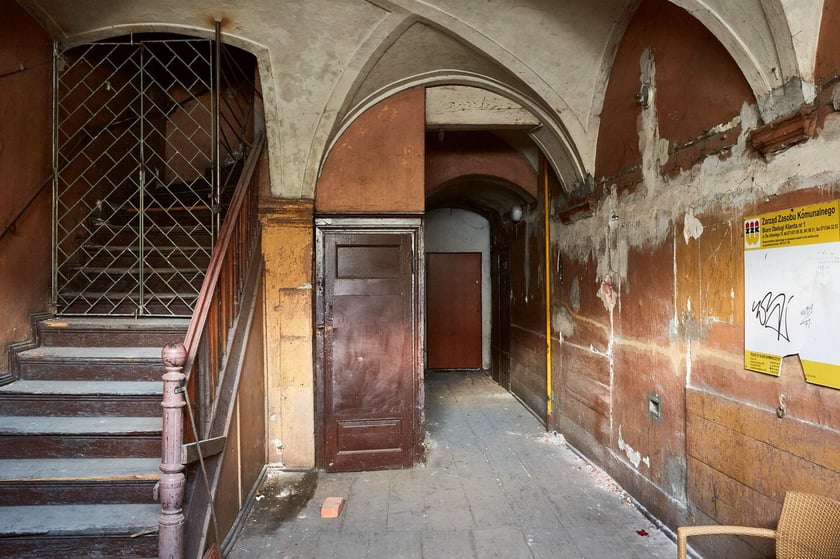 Tak wyglądała kamienica Oppenheim&oacute;w przed remontem