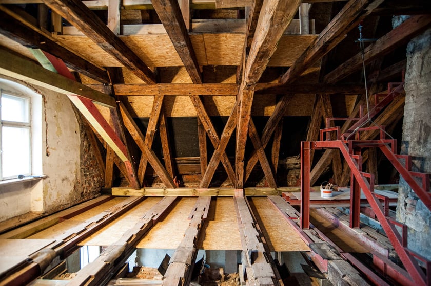 Kamienica Oppenheim&oacute;w przy pl. Solnym 4 przed remontem