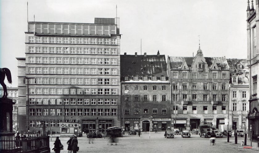 Budynek banku w Rynku