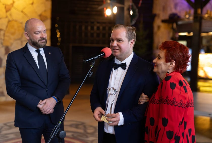 W Cafe R&oacute;wnik jest nie tylko pysznie, smacznie, ale jest też przyjazna atmosfera &ndash; zachwala Piotr Lewandowski