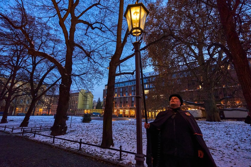 Latarnik na Ostrowie Tumskim.