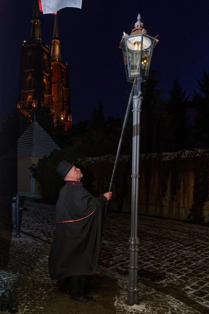 Latarnik na Ostrowie Tumskim.