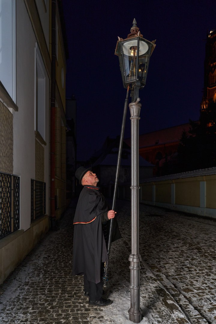 Latarnik na Ostrowie Tumskim.