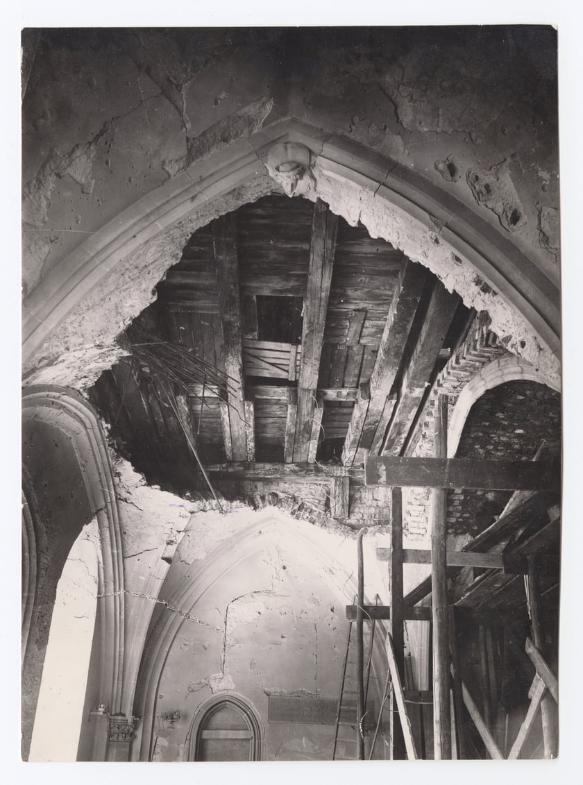 Ratusz, sala książęca, 1946