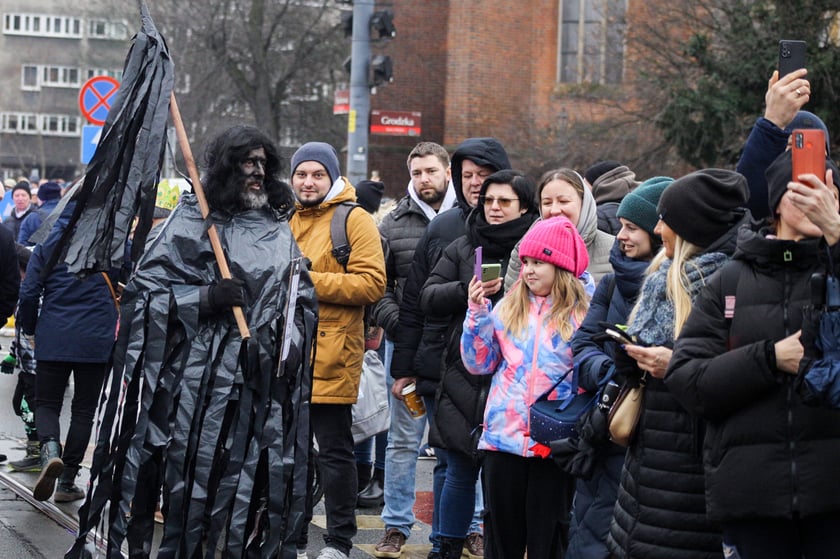 Uczestnicy Orszaku Trzech Króli 2024