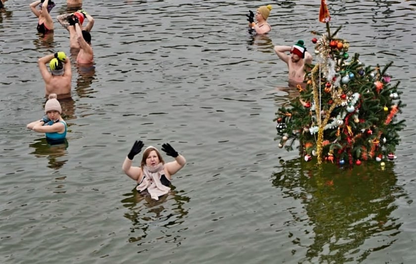 Królewskie morsowanie z okazji Święta Trzech Króli