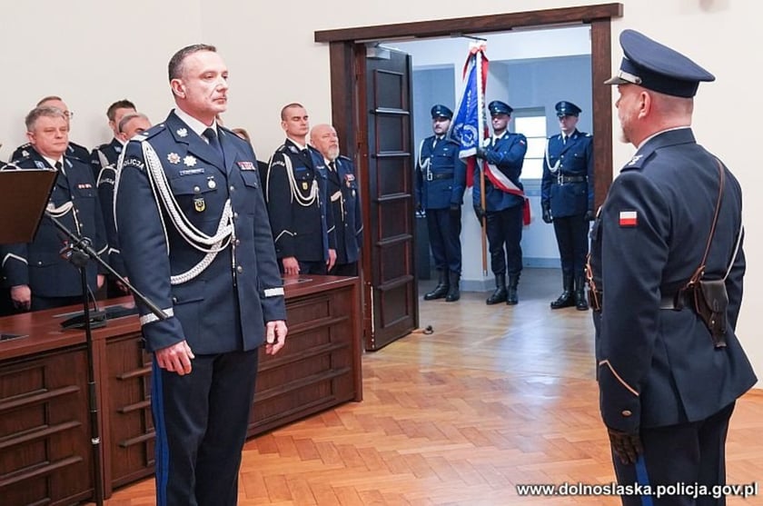 Ślubowanie nowych dolnośląskich policjantów we Wrocławiu