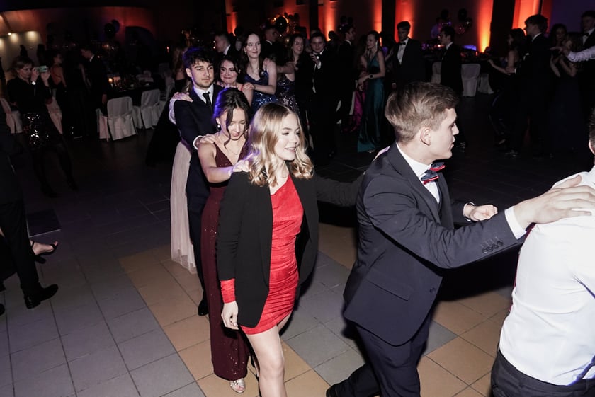 Studniówka II LO we Wrocławiu